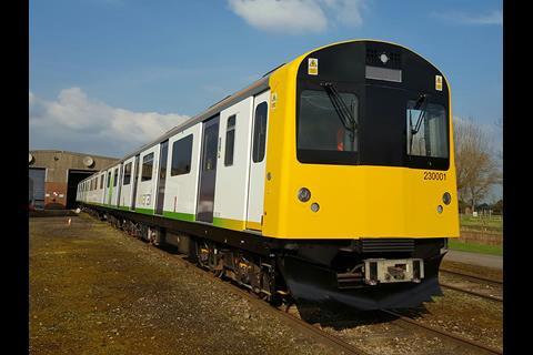 Vivarail has announced that it is now ready to sell production Class 230 trains for delivery in early 2018.